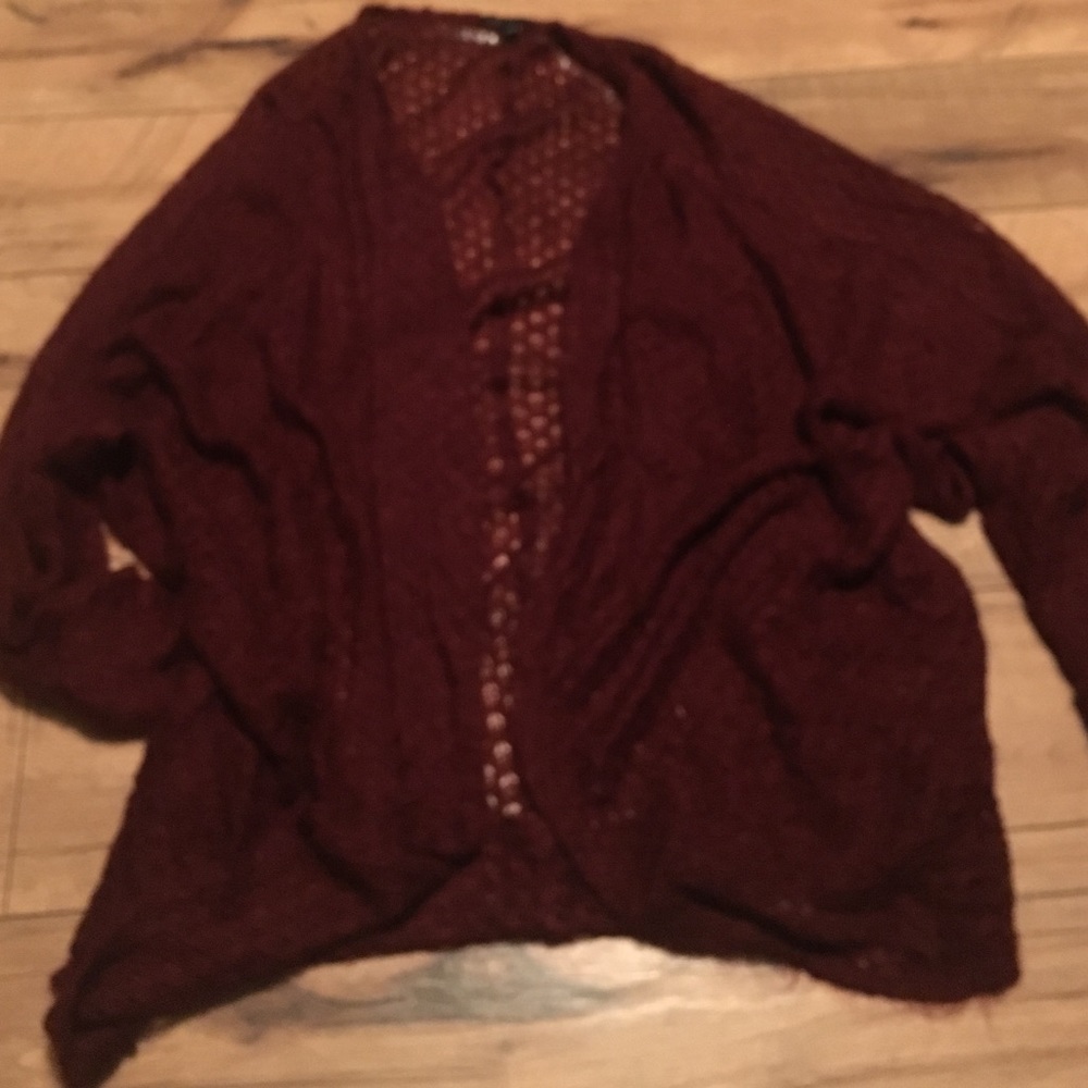 Women’s size lg cardigan sweater burgundy
